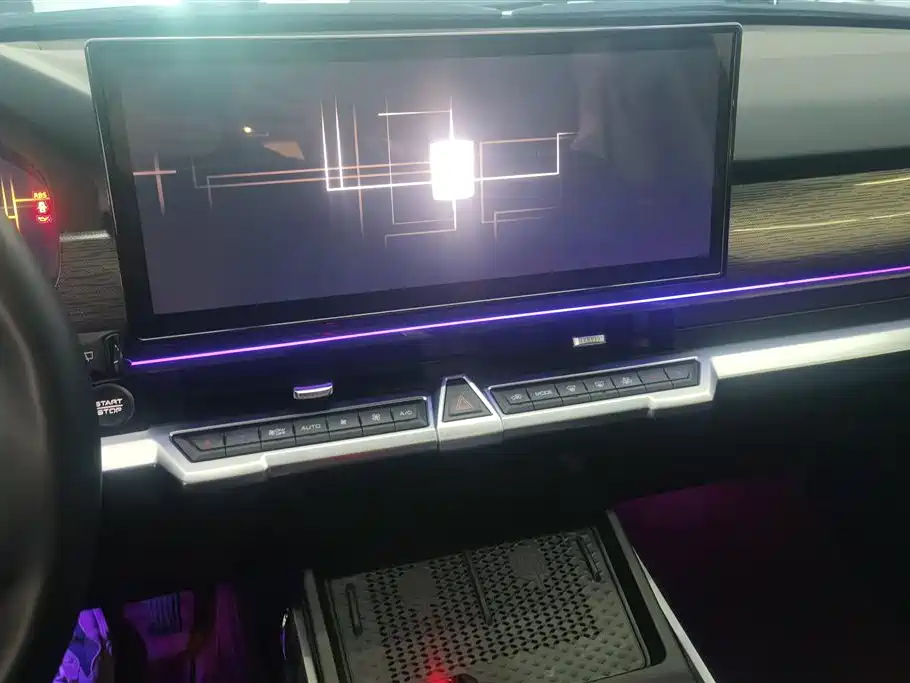 TANK TANK 400 NEW ENERGY