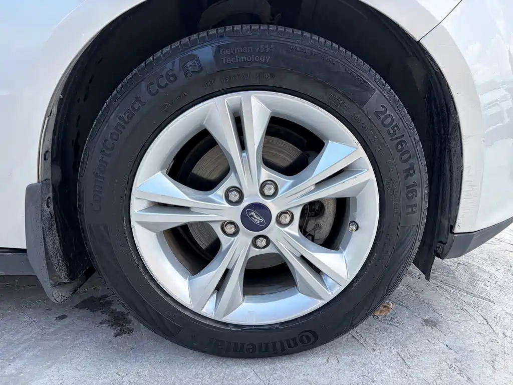 Ford Focus — миниатюра 15