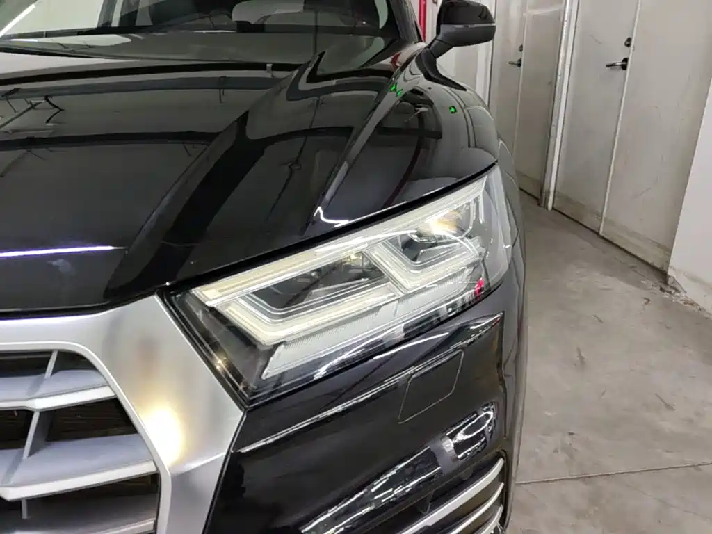Audi Q5L — миниатюра 24
