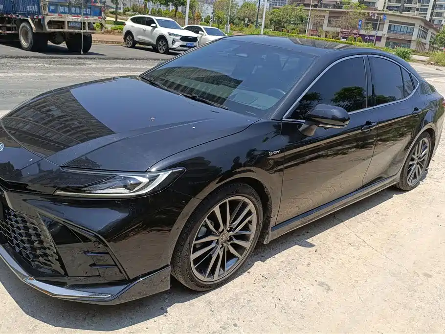 Toyota Camry 2024