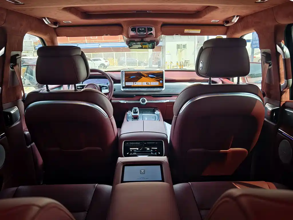 TANK TANK 700 NEW ENERGY