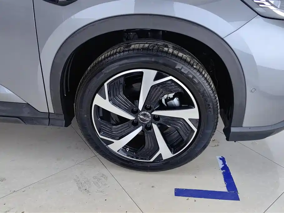 BYD SEA LION 05 DM I