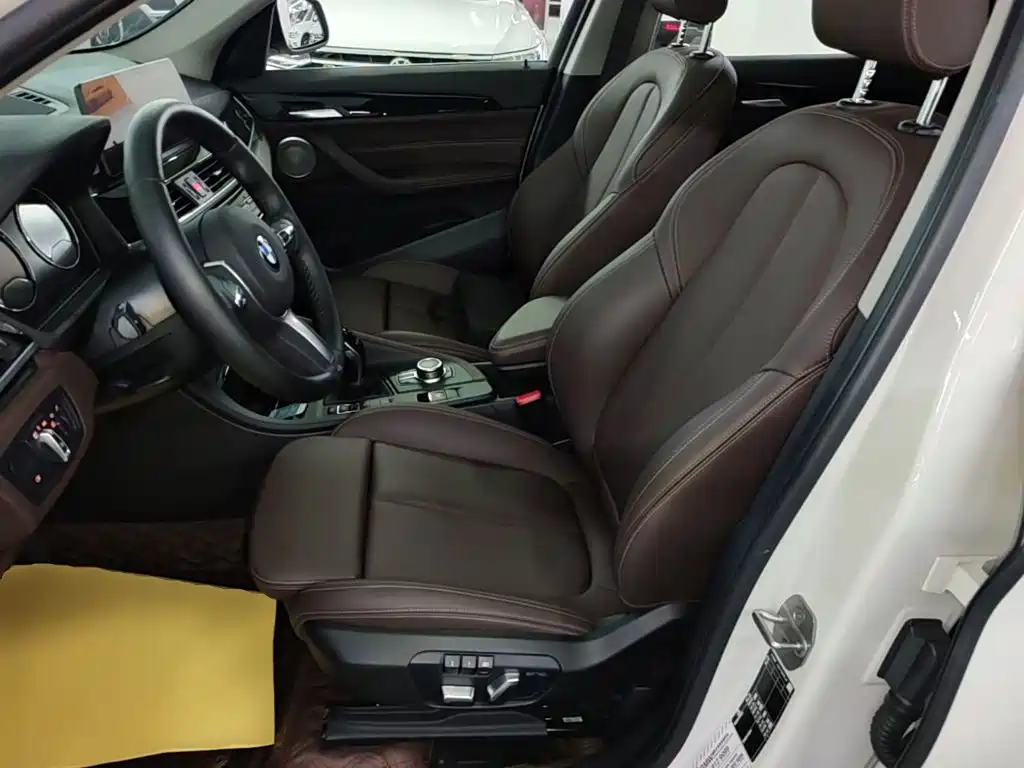BMW X1 — миниатюра 15