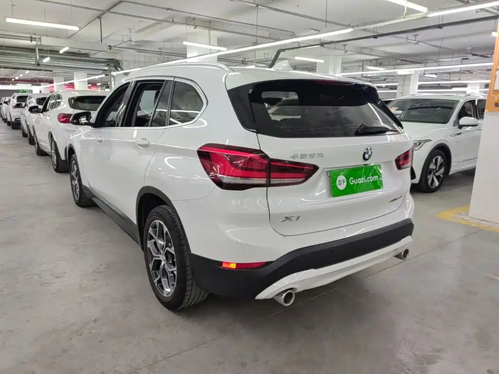 BMW X1 — миниатюра 5