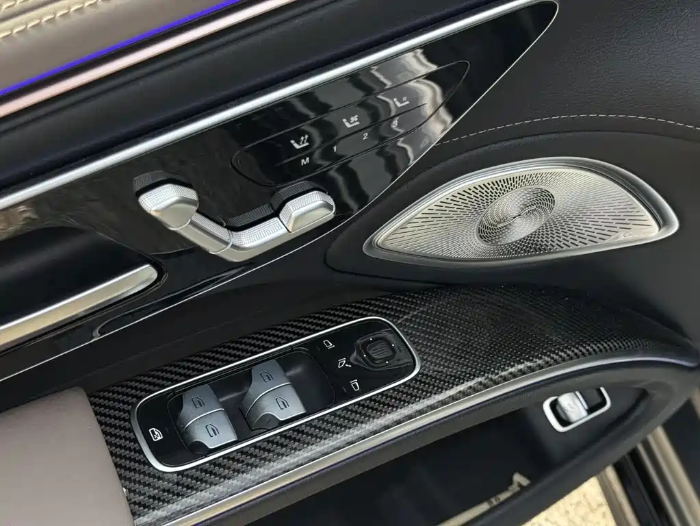 Mercedes-Benz EQS AMG — миниатюра 10