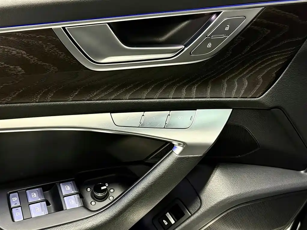 Audi A6L — миниатюра 14