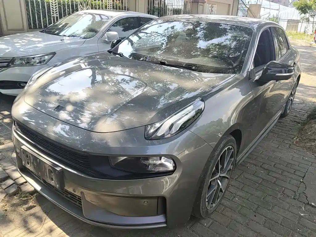 2023 Lynk & Co 03 - zdjęcie 1 z 25