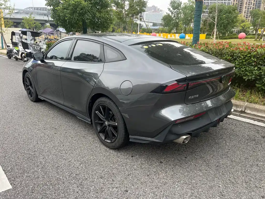 Changan UNI-V — миниатюра 7
