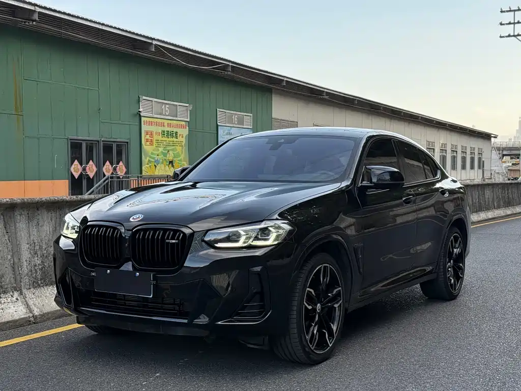 BMW X4 M40I
