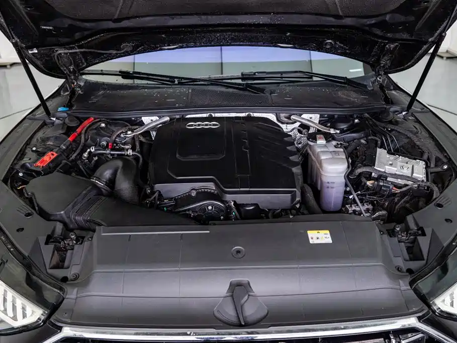 Audi A7L 2024 45 TFSI quattro
