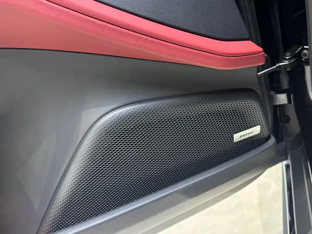 Porsche Panamera — миниатюра 19