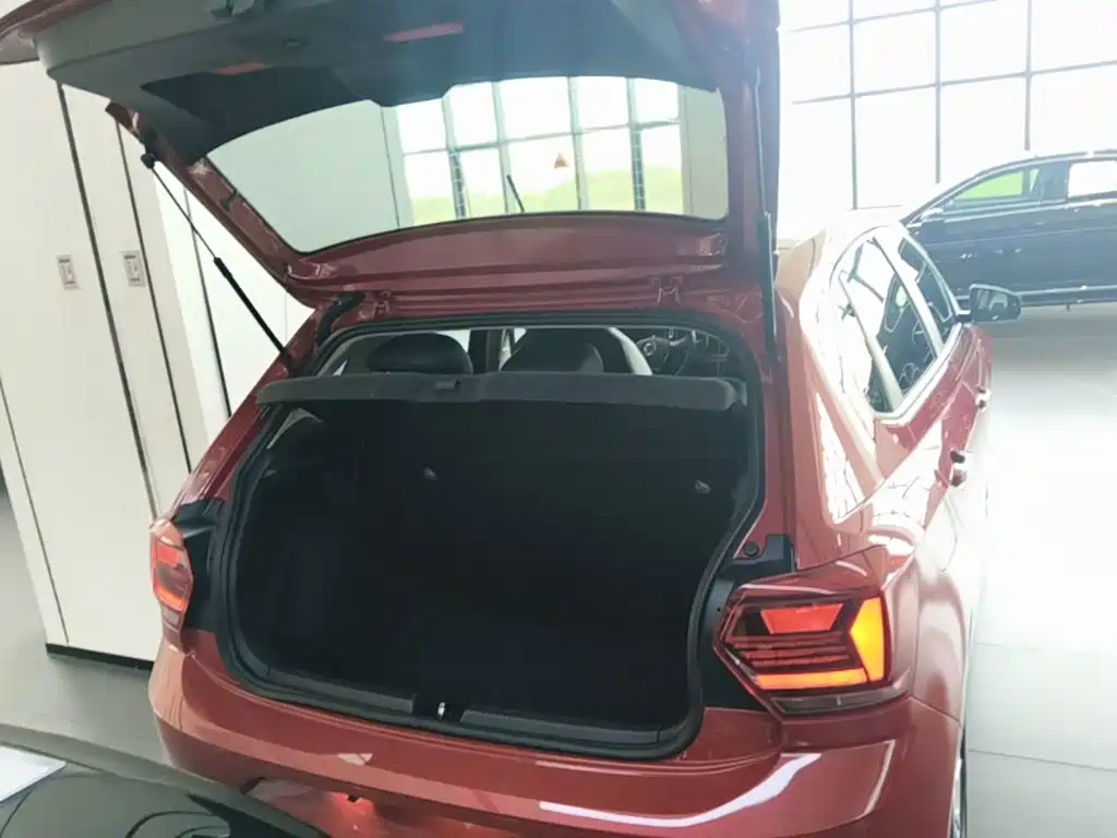 Volkswagen Polo — миниатюра 19