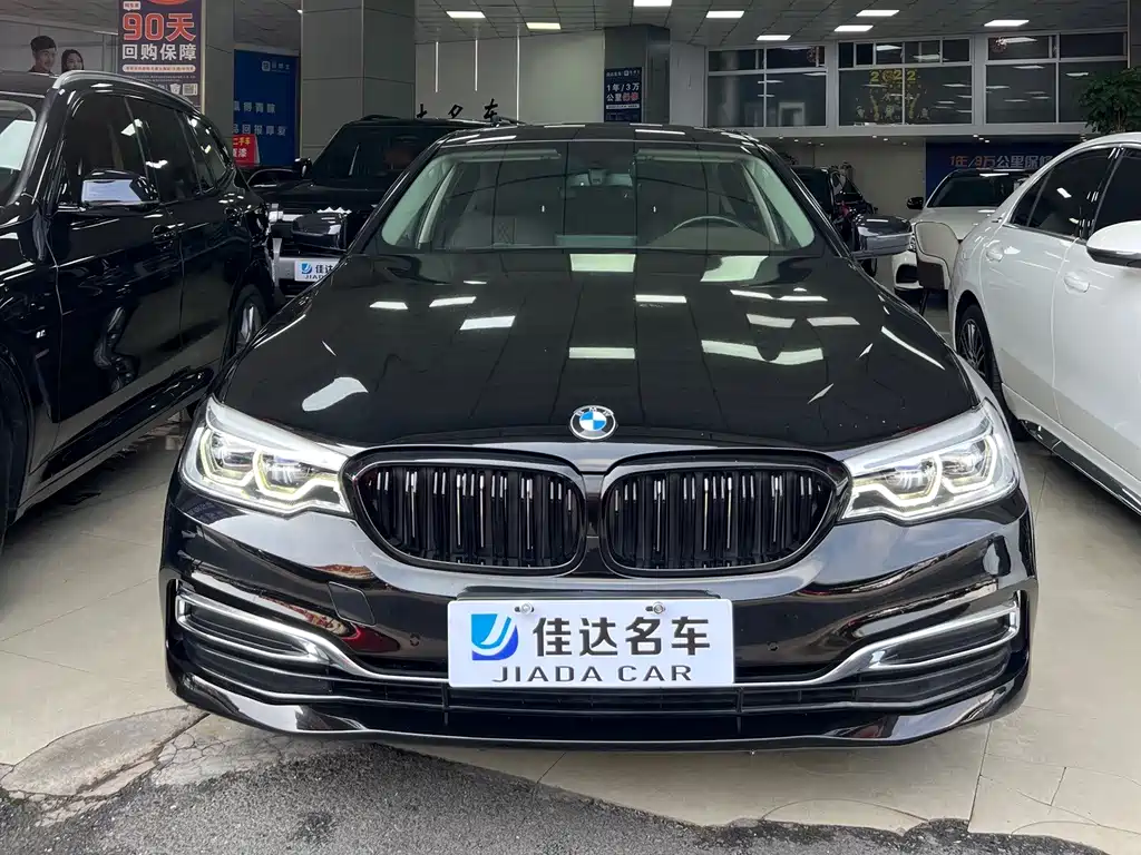 BMW 5 Series — миниатюра 2