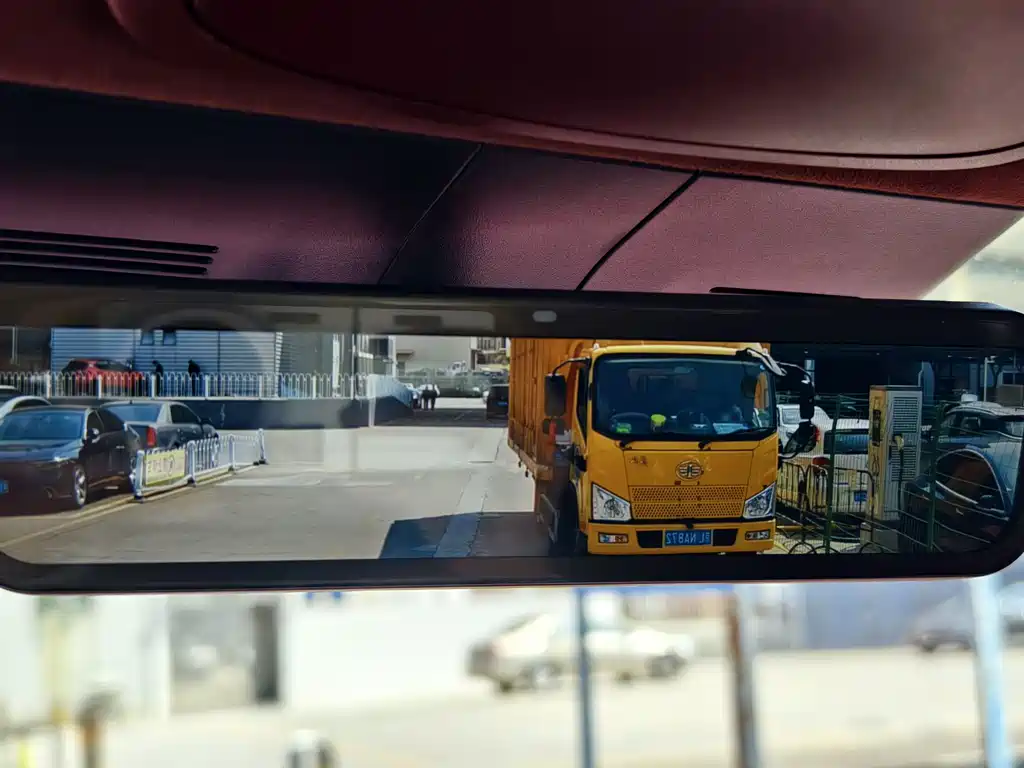 TANK TANK 700 NEW ENERGY