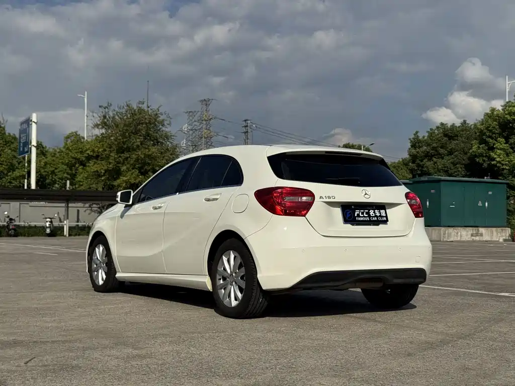 Mercedes-Benz A-Class (Import) — миниатюра 7