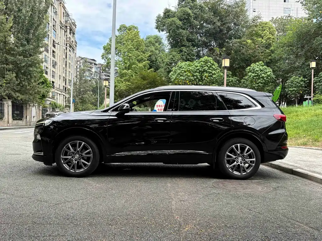 Buick Enclave — миниатюра 20