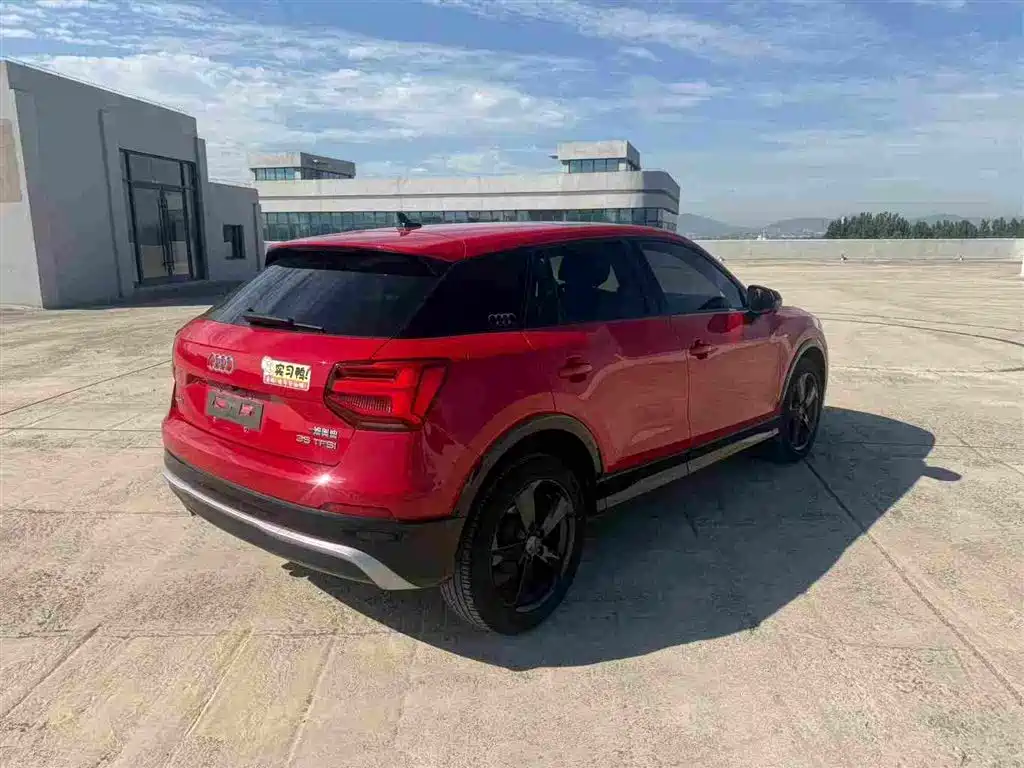 Audi Q2L — миниатюра 7