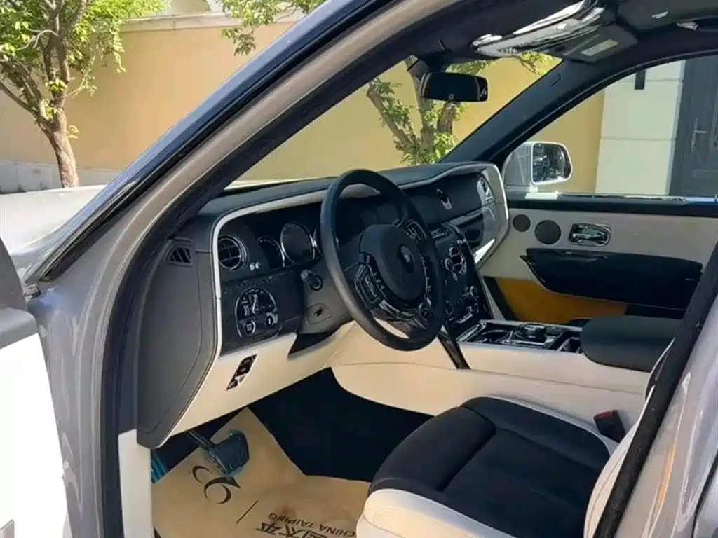 Rolls-Royce Cullinan 2020 Black Badge