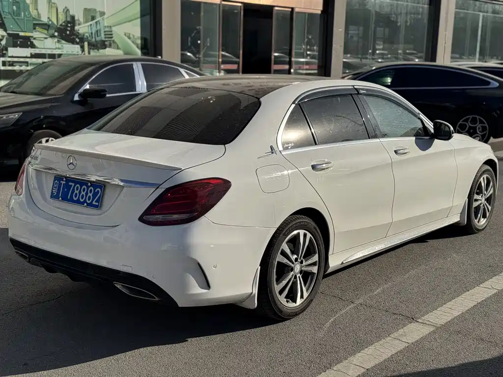 MERCEDES-BENZ C CLASS