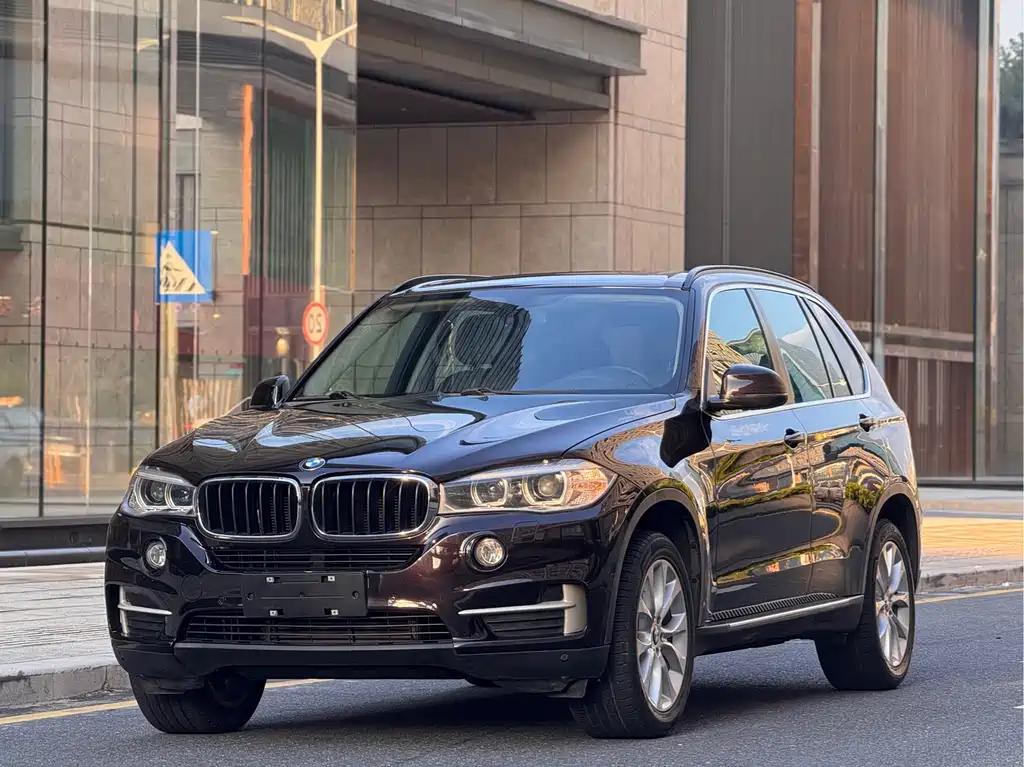 BMW X5 (Import)