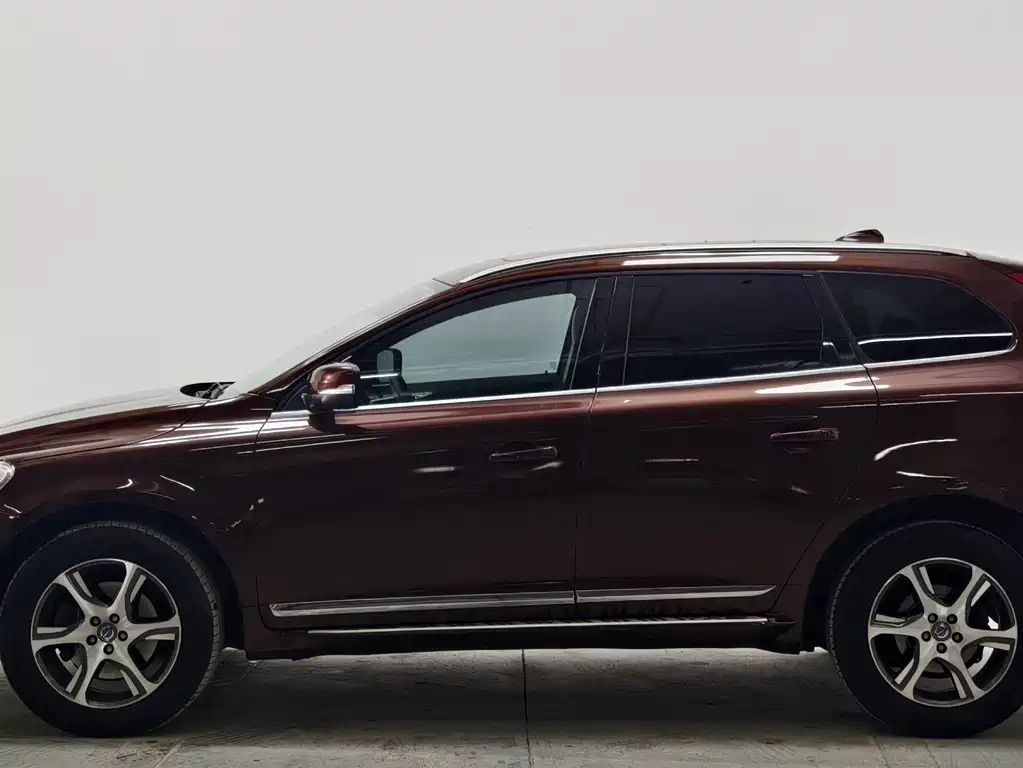 Volvo XC60 (Import) — миниатюра 7