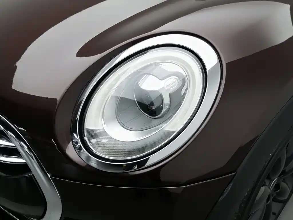 MINI Mini Clubman — миниатюра 7