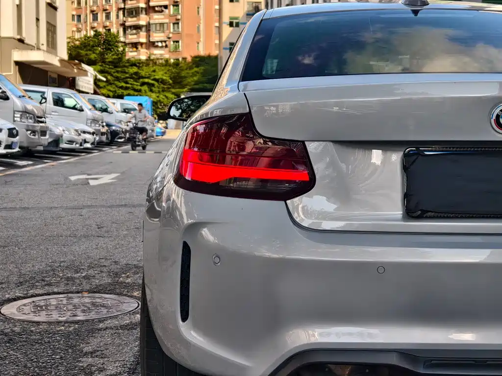BMW M2 — миниатюра 7