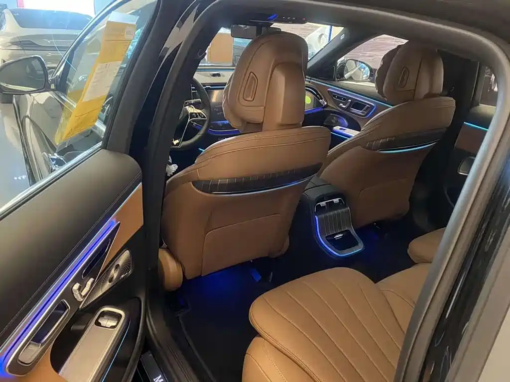 Mercedes-Benz E-Class E 2025 E 300 L Luxury
