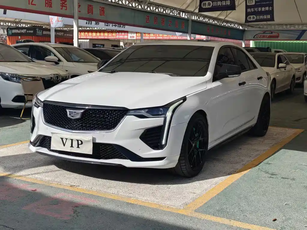 Cadillac CT4 2020