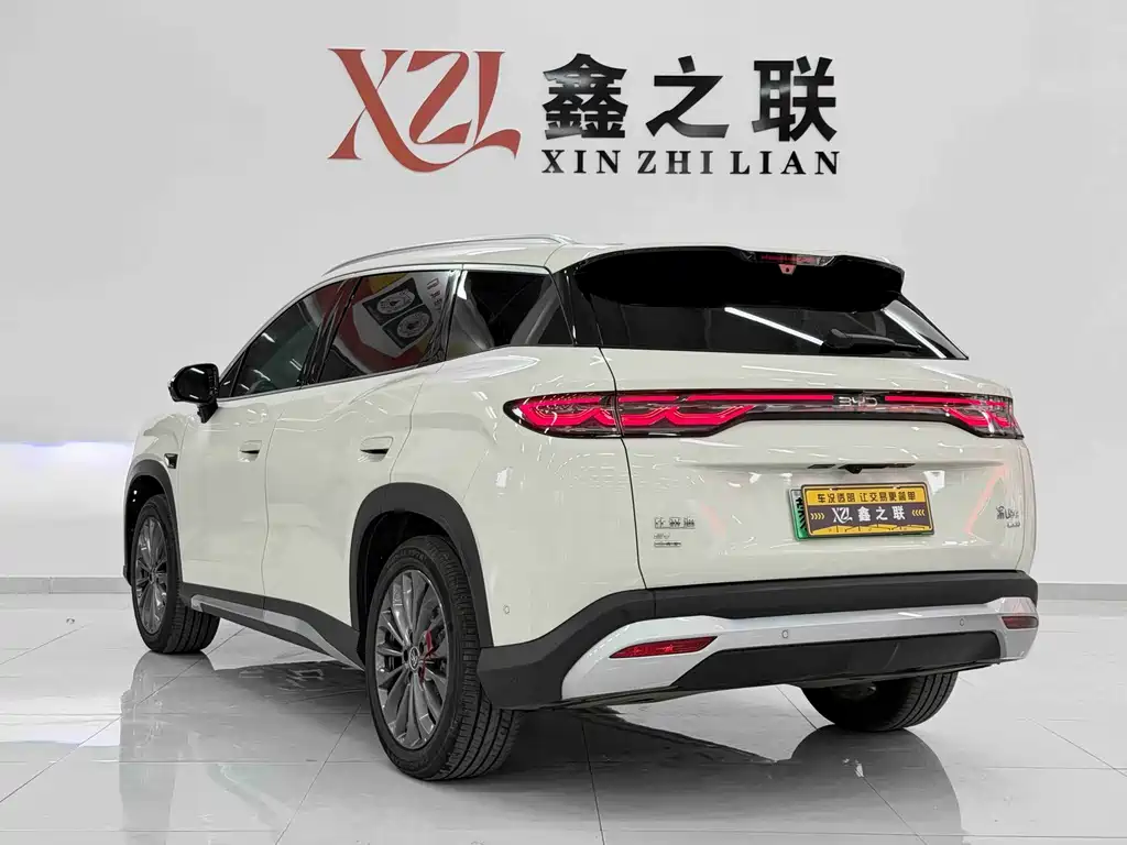 BYD Song Ultra — миниатюра 5