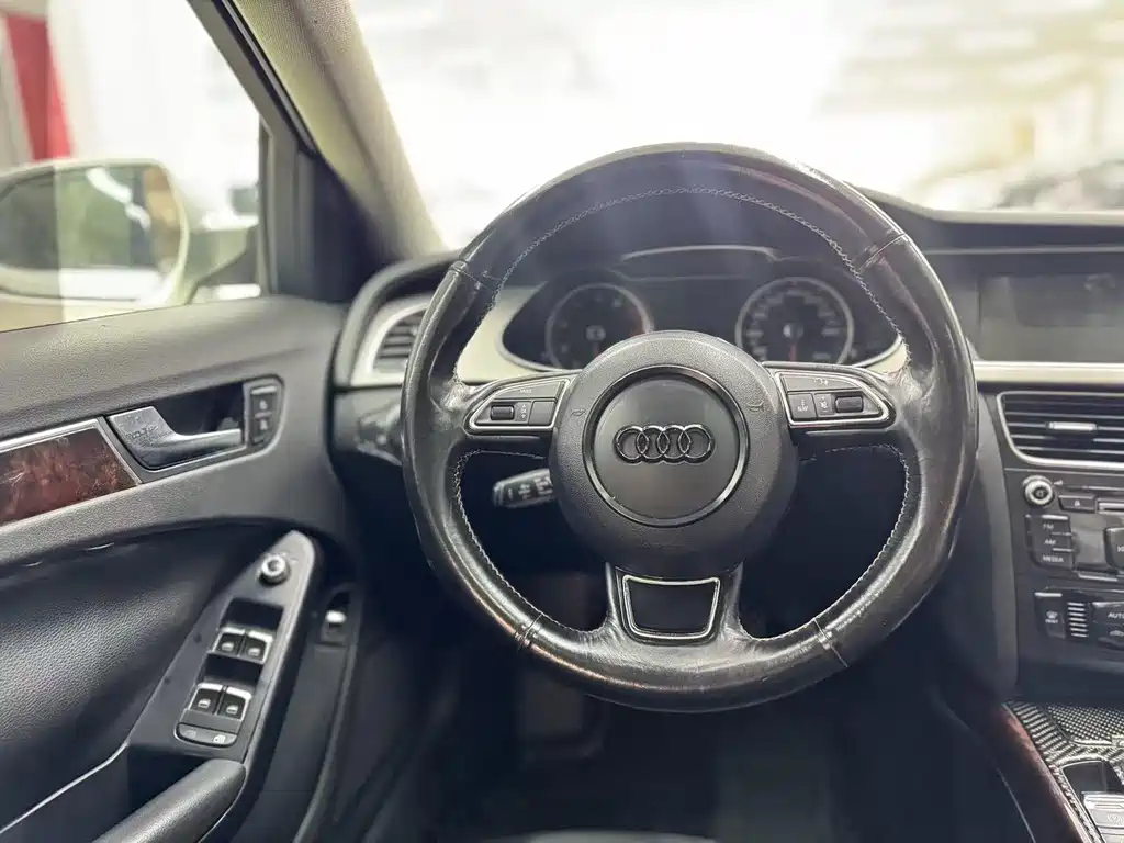 Audi A4L — миниатюра 16