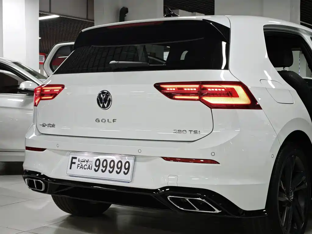 Volkswagen Golf — миниатюра 23