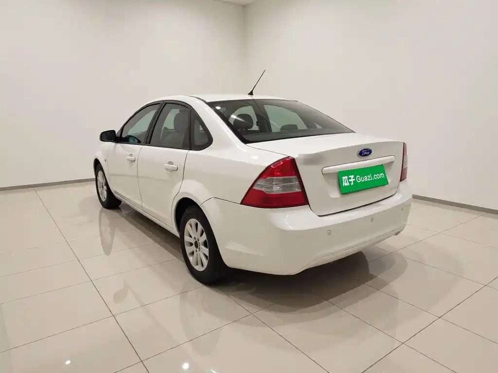 Ford Focus — миниатюра 4