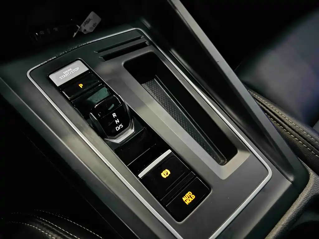 Volkswagen Golf — миниатюра 19