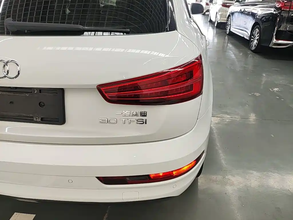 Audi Q3 — миниатюра 8