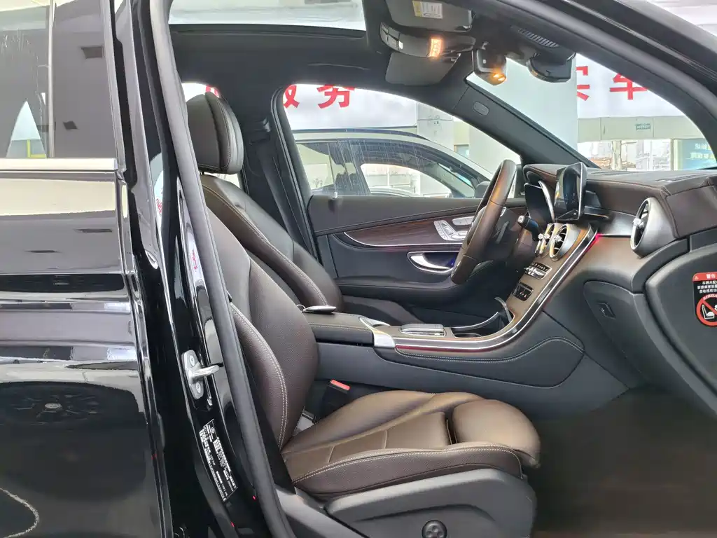 Mercedes-Benz GLC — миниатюра 4