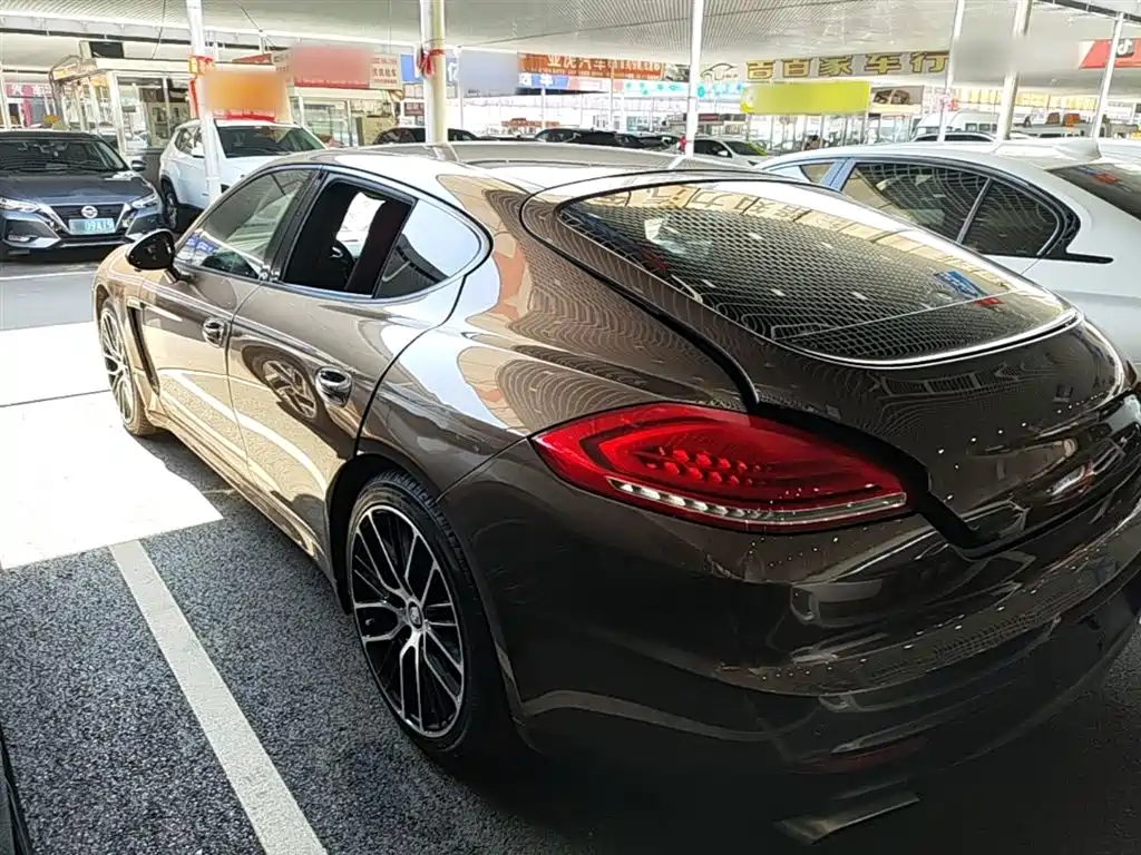 Porsche Panamera 2014 Panamera 4 3.0T
