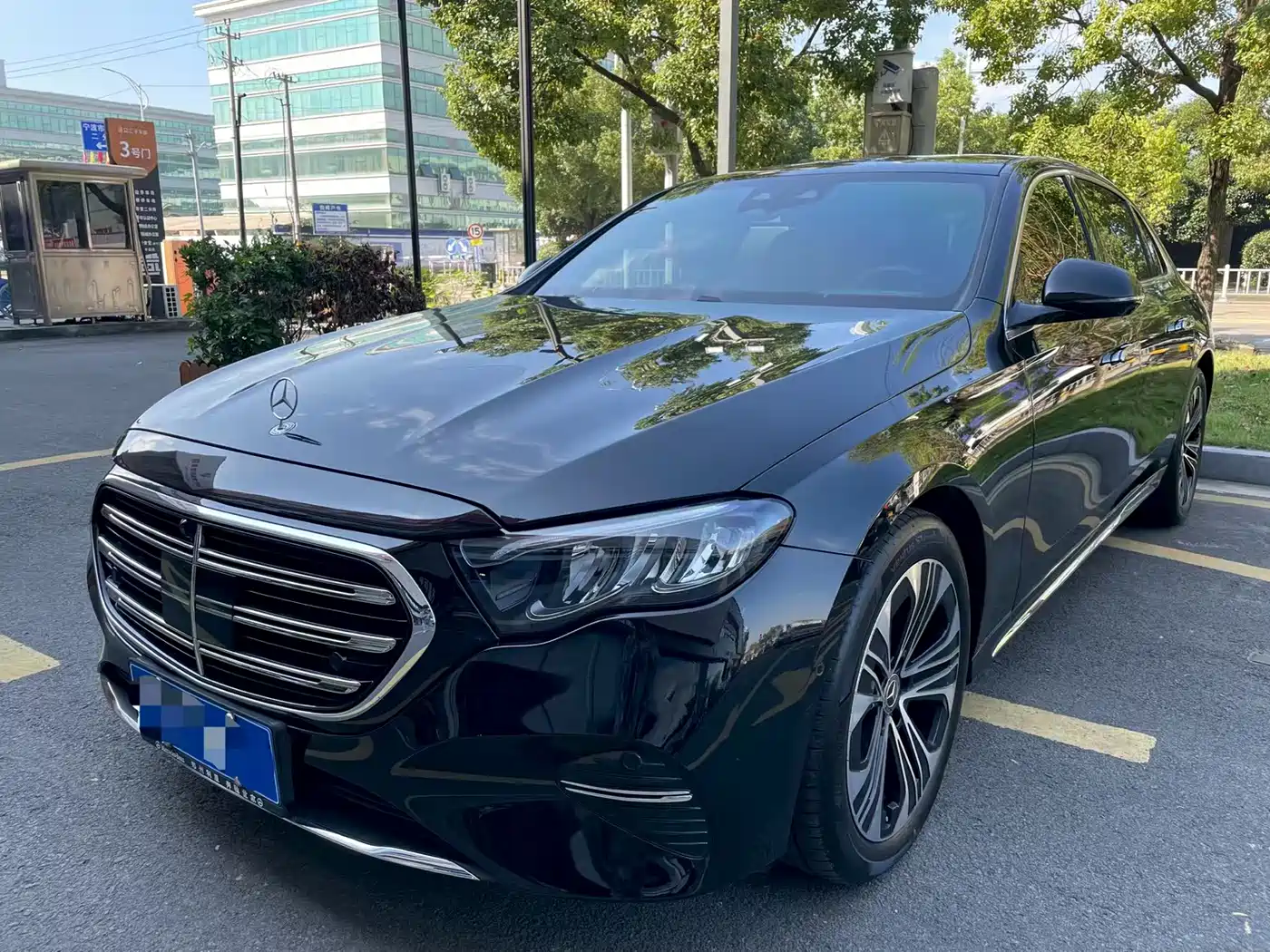 奔驰E级 2026款 改款 E 300 L 时尚型 2026