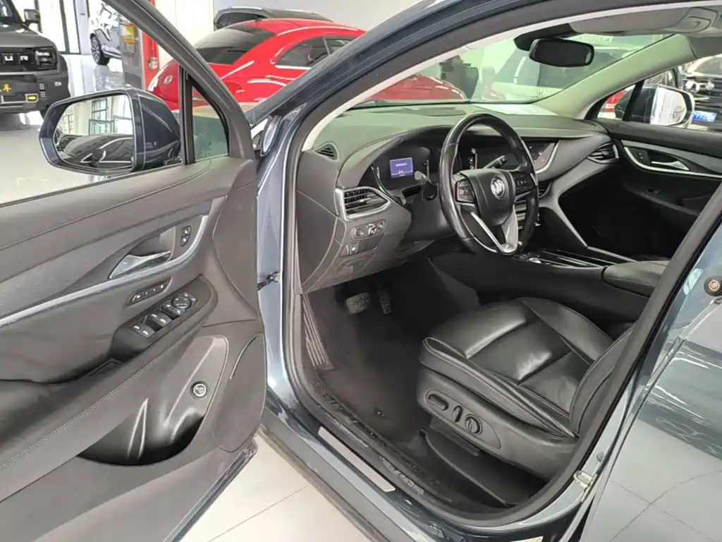 Buick Enclave — миниатюра 16