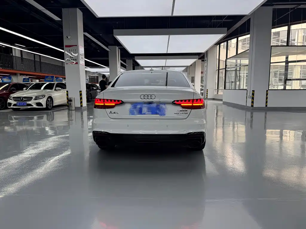 Audi A4L — миниатюра 13