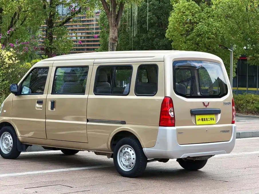 Wuling Rongguang — миниатюра 6