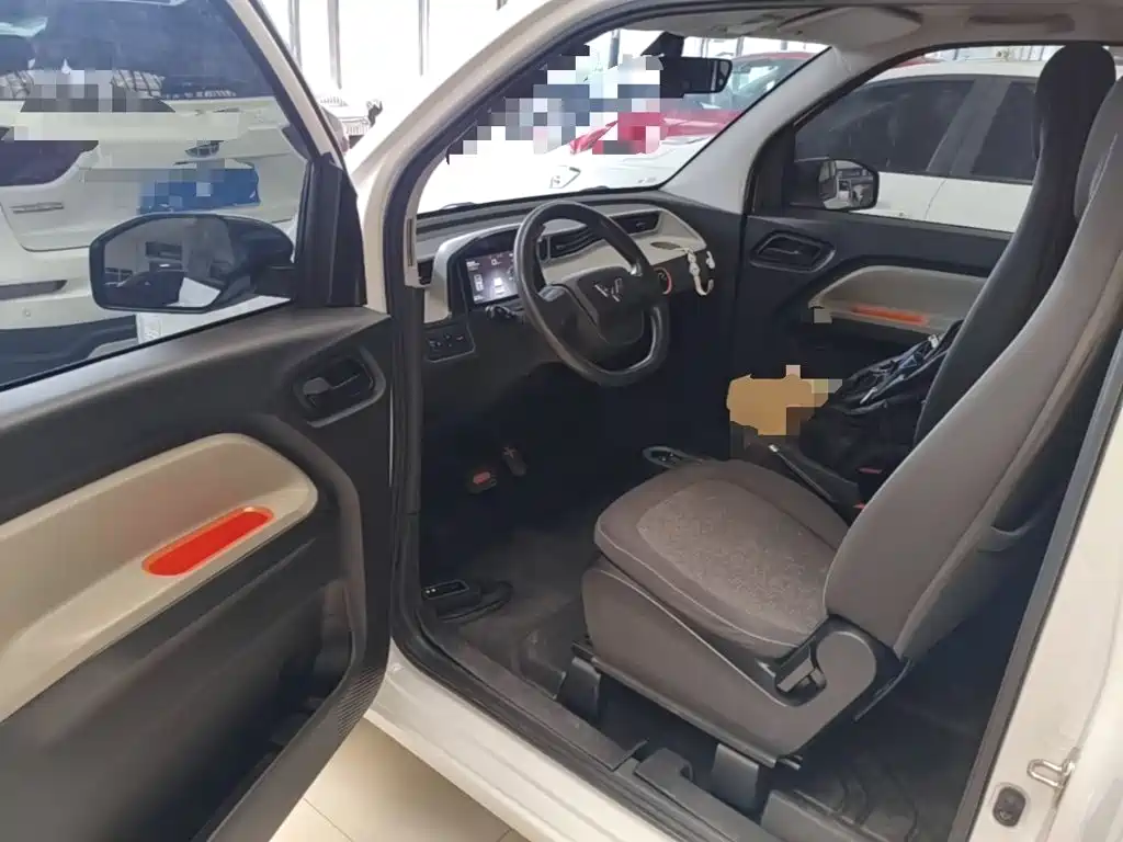 Wuling MINIEV — миниатюра 16