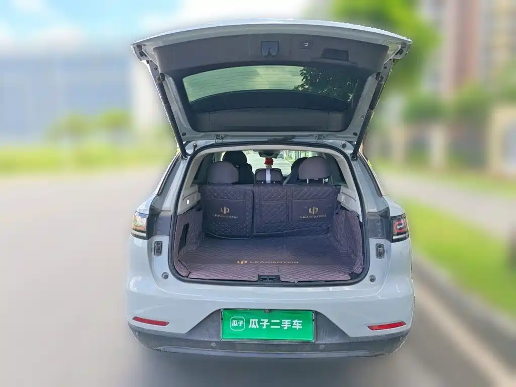 Leapmotor Leapmotor C11 — миниатюра 10
