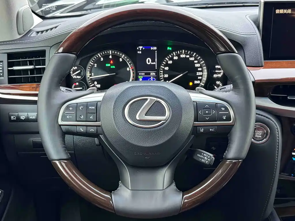 Lexus LX — фотографии объявления, Фото 15