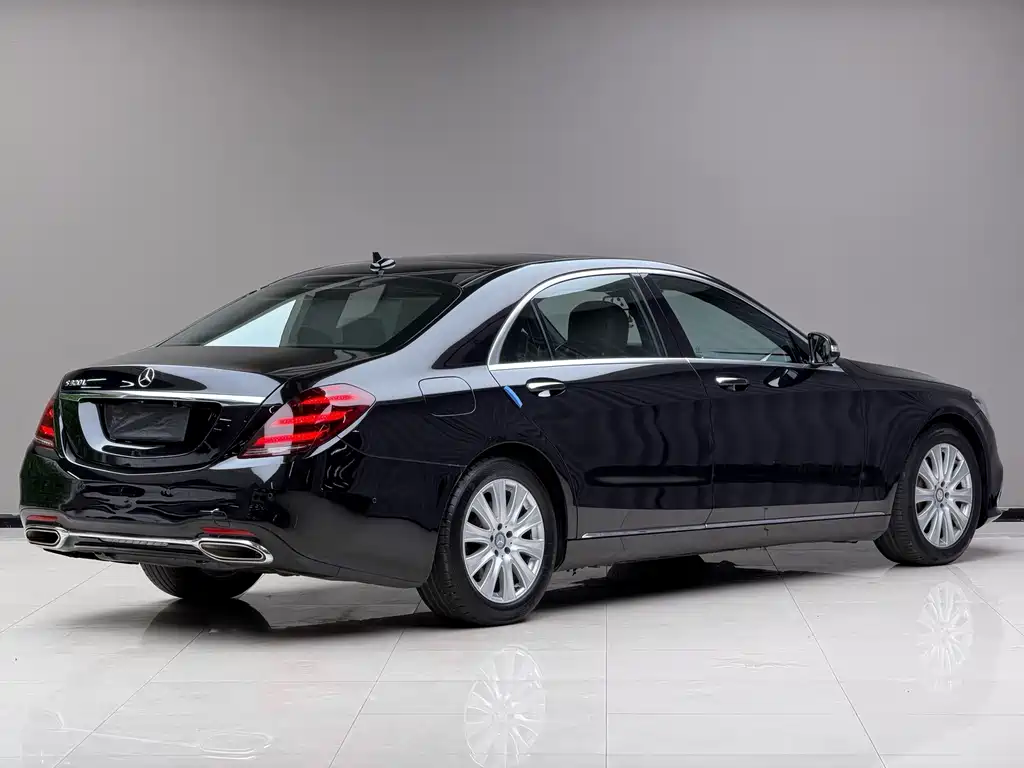 Mercedes-Benz S-Class — миниатюра 2