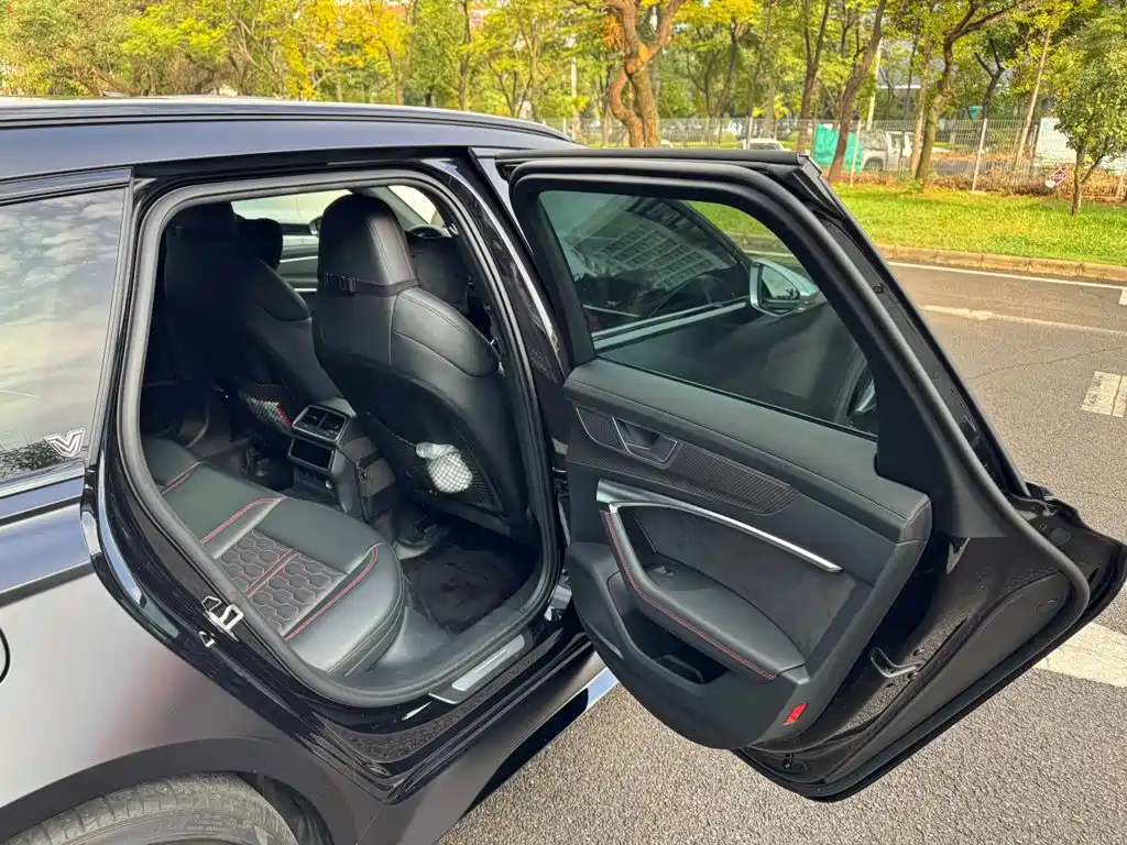 Audi RS 6 — миниатюра 24