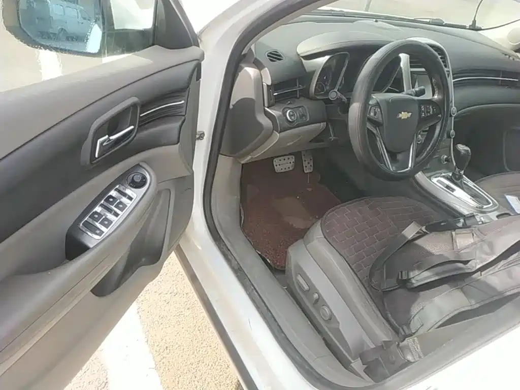 Chevrolet Malibu — миниатюра 16
