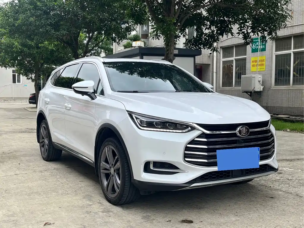 BYD Tang — миниатюра 3