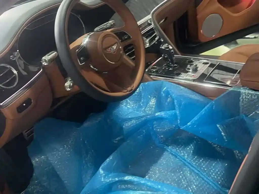 Bentley Flying Spur 2024 4.0T V8 S