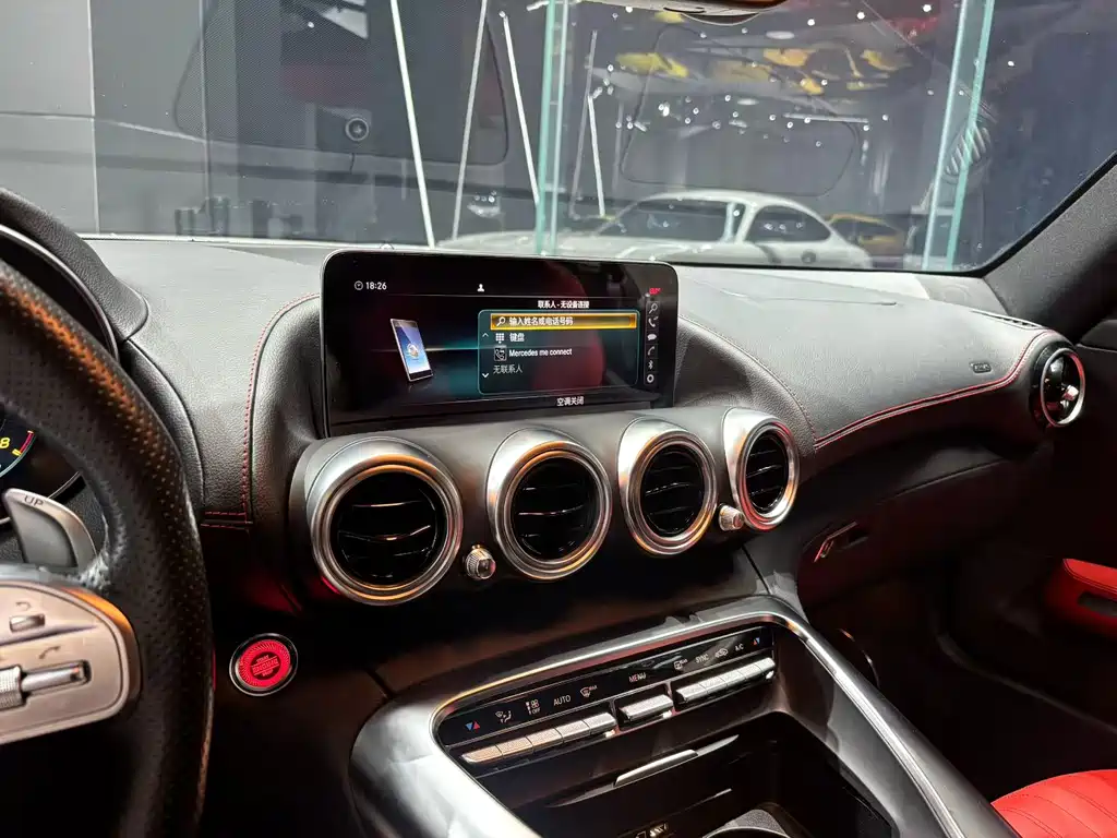 MERCEDES-BENZ AMG GT